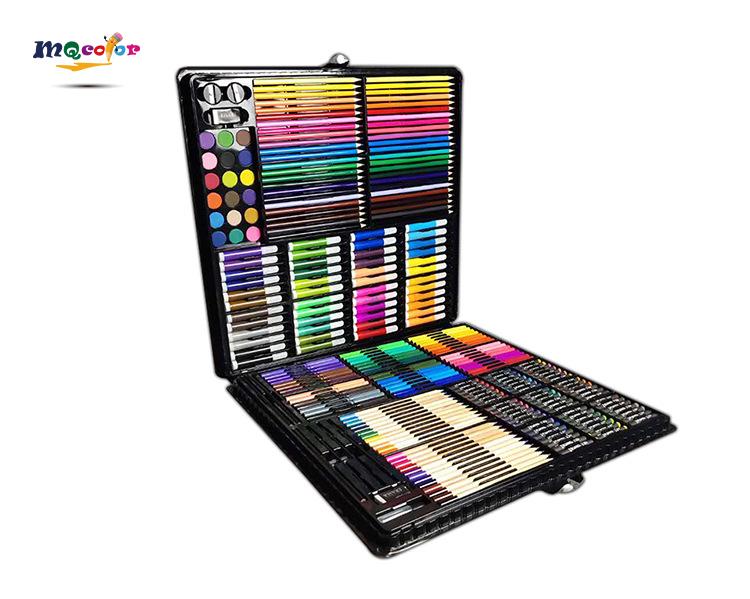 258-Piece Kids Art Set with Washable Crayons and Safety Sharpeners